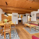 Haus Muehlenhof 4 Appartement Hillgroven
